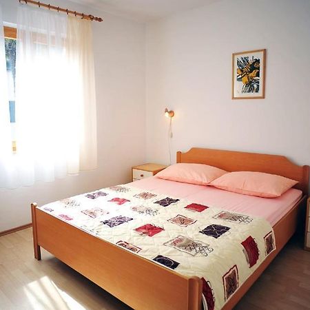 Apartmani Anita 梅杜林 外观 照片